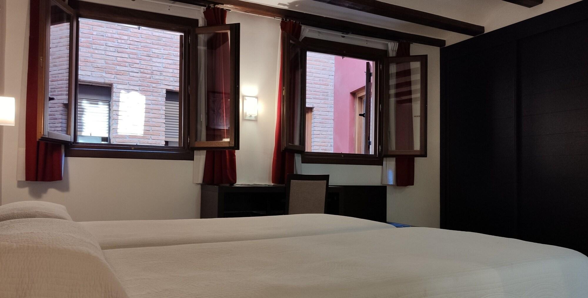 Hotel Rey Sancho Navarrete Luaran gambar