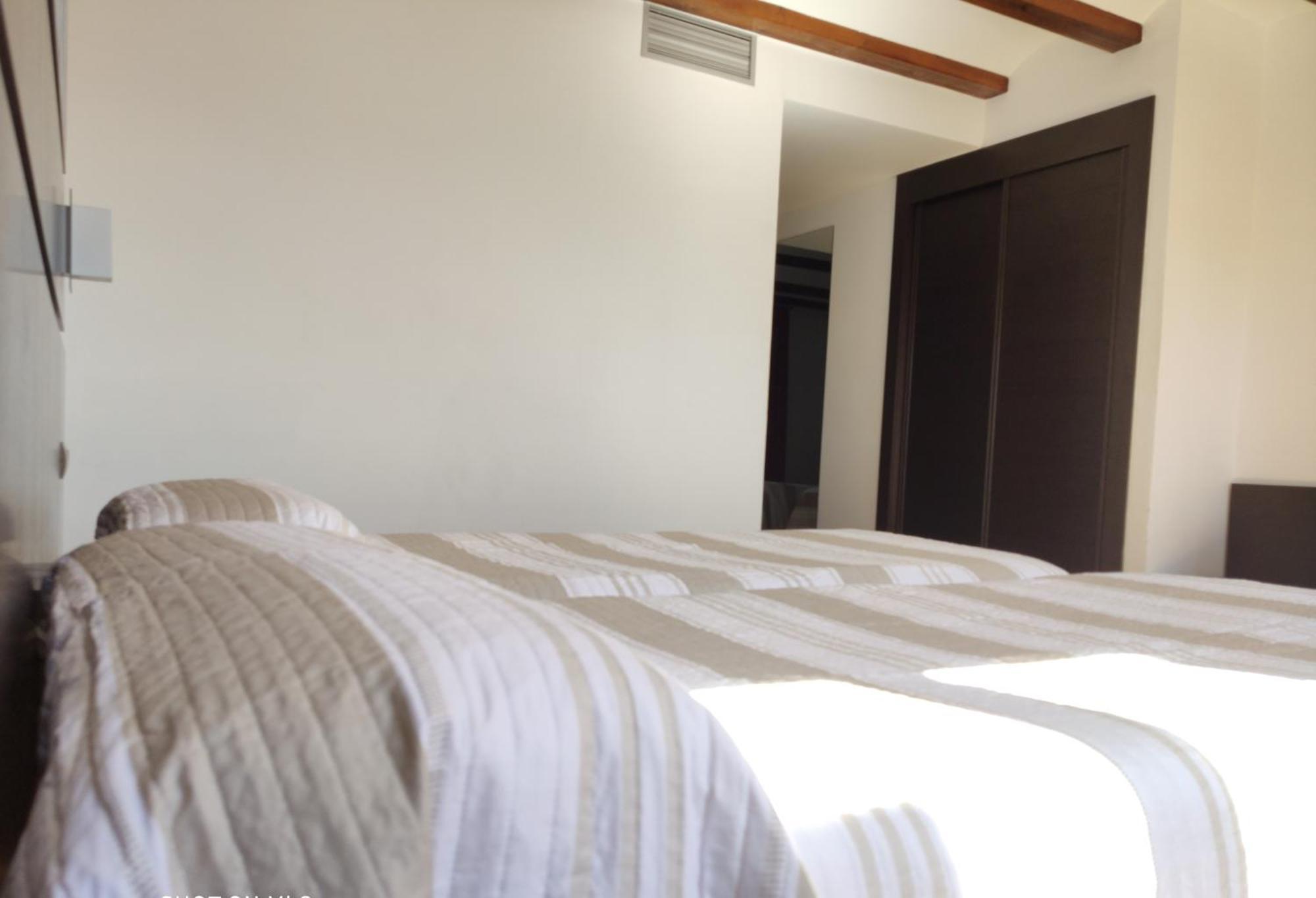 Hotel Rey Sancho Navarrete Bilik gambar